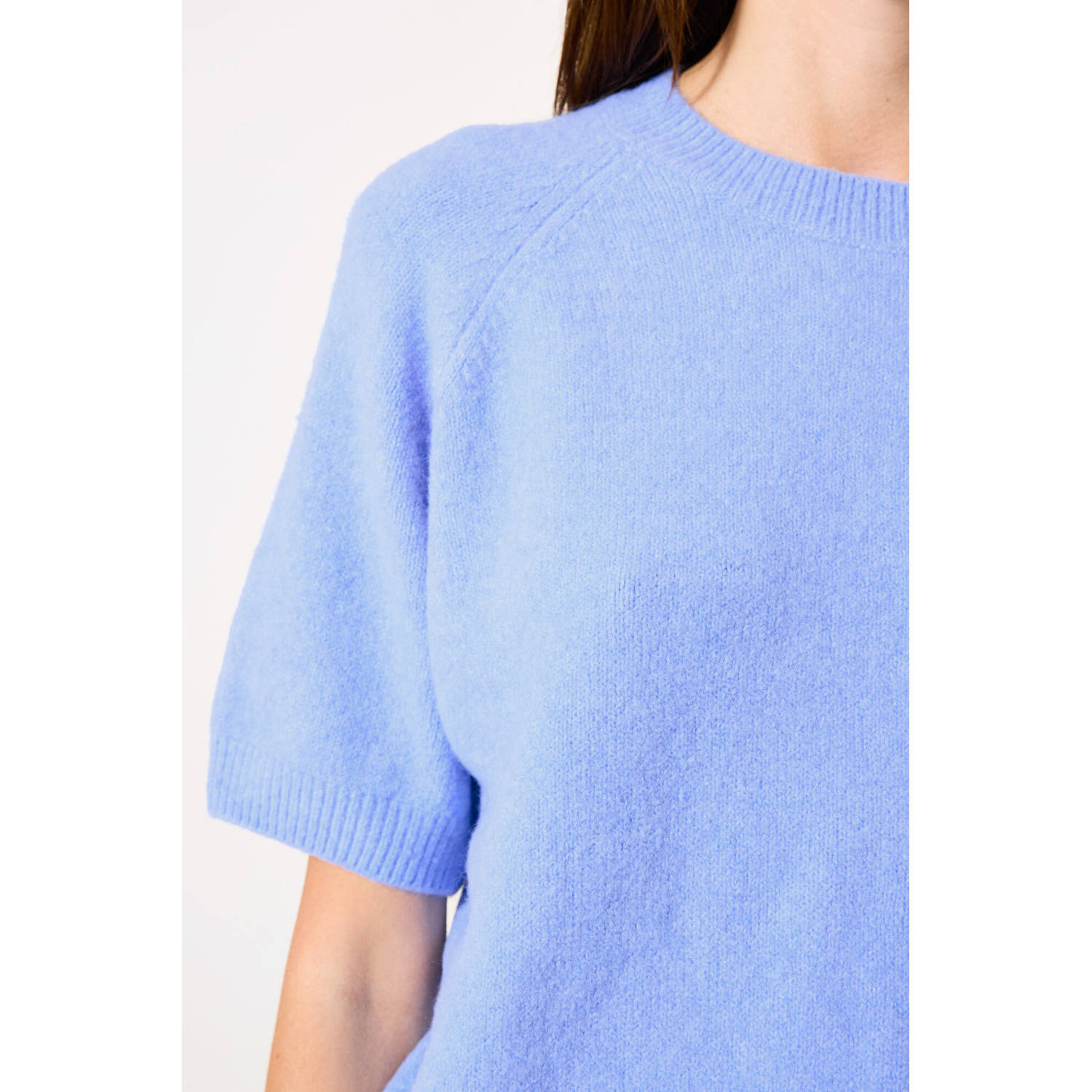 Garcia pullover lichtblauw fijn gebreid