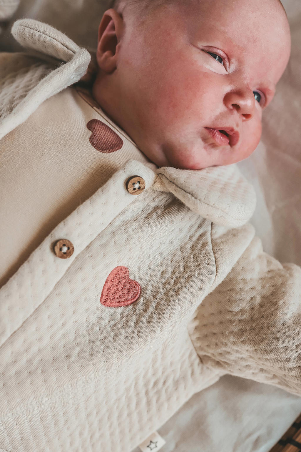 Ecru meisjes Your Wishes sweatvest van katoen met backprint, lange mouwen, ronde hals, knoopsluiting en geribde boorden