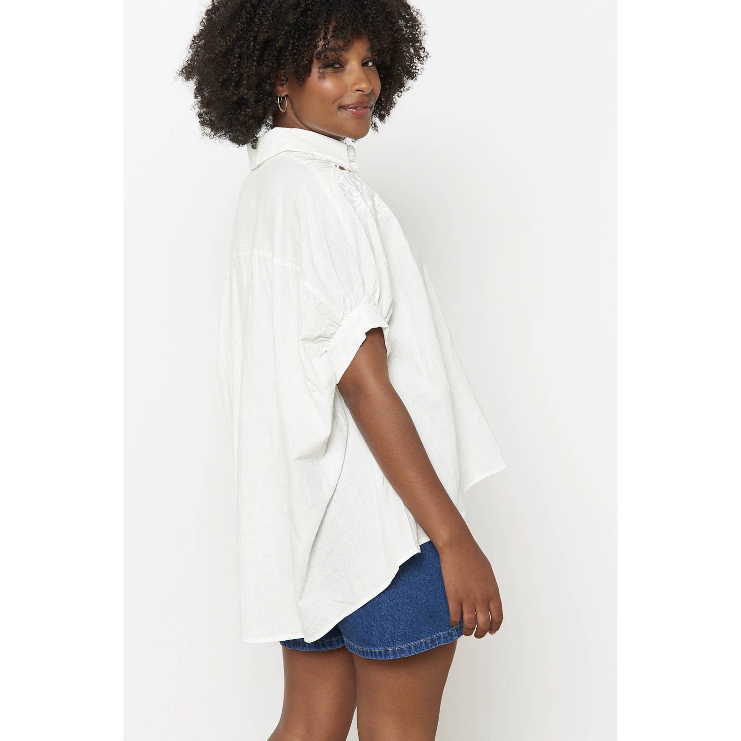 LOLALIZA blouse wit broderie