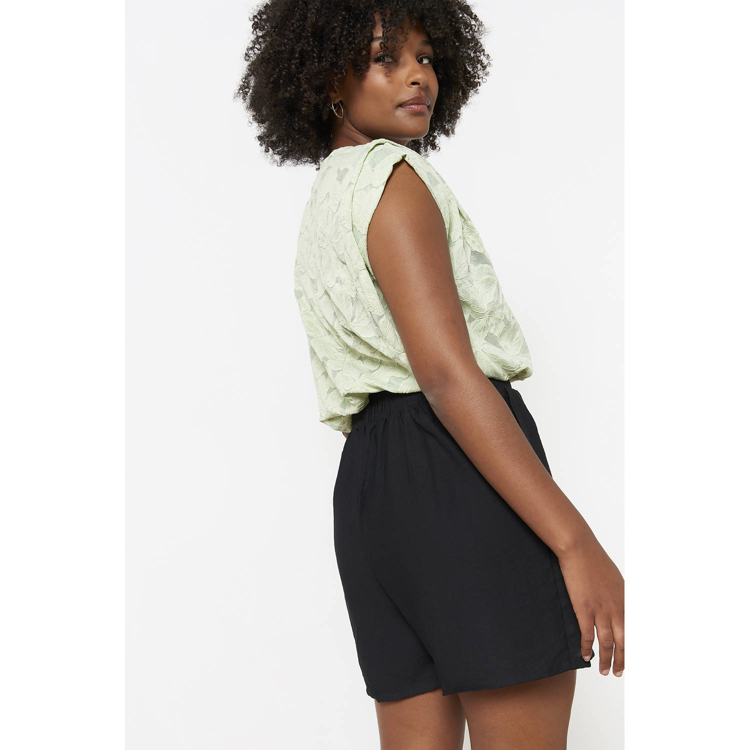 LOLALIZA wide leg high waist casual short zwart