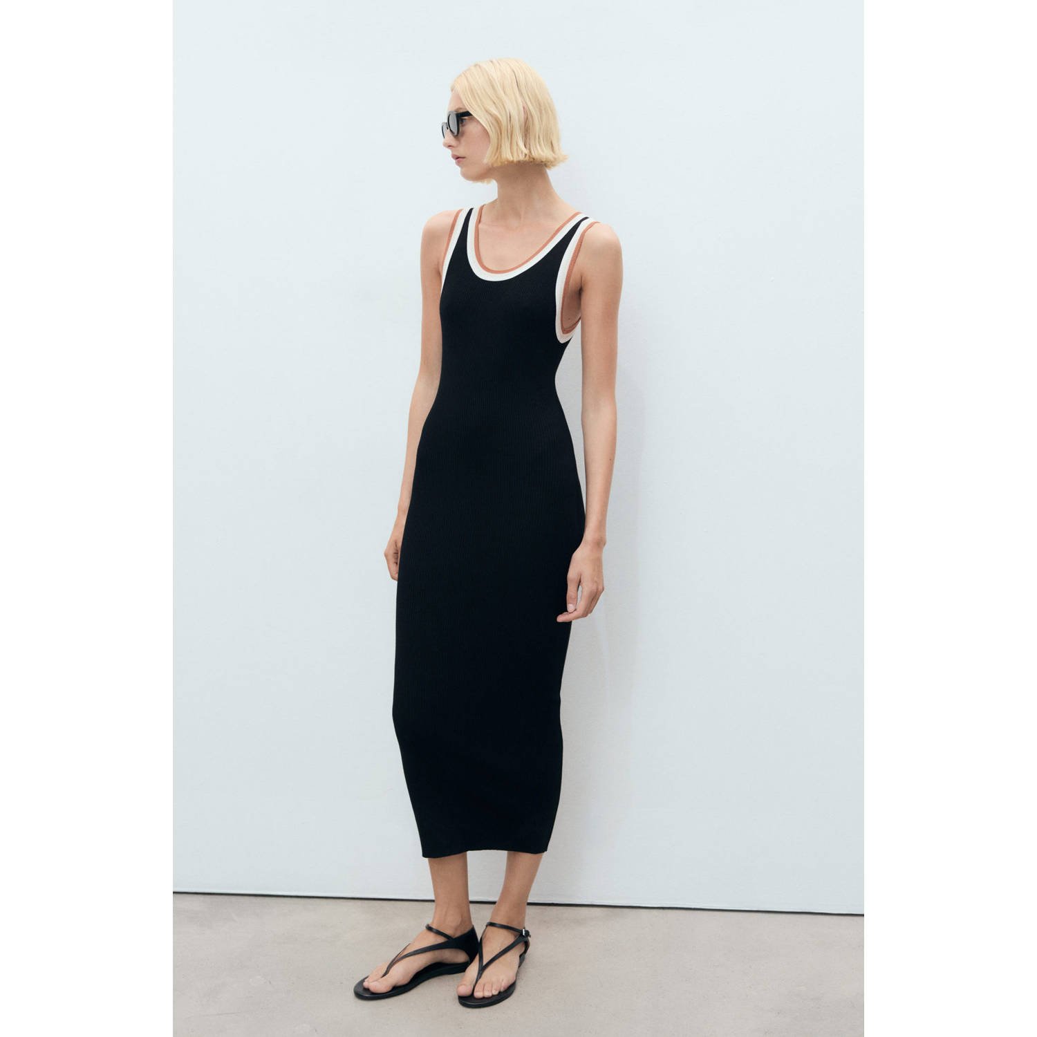 Mango midi jurk rib gebreid zwart