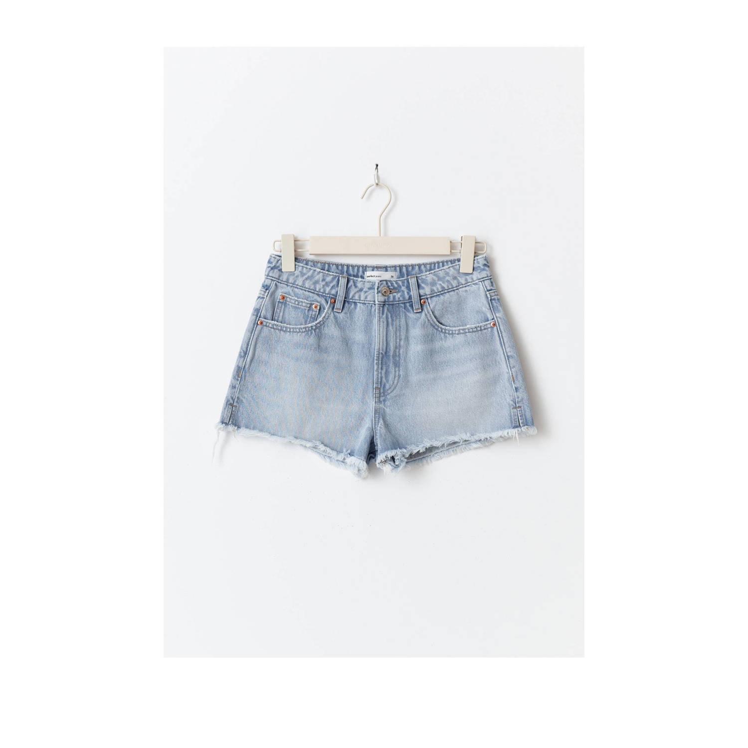 Gina Tricot denim straight regular waist short light blue denim