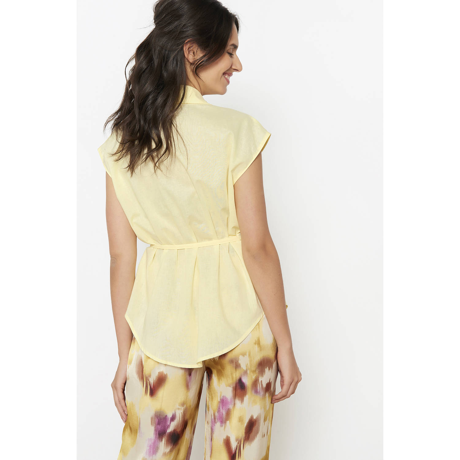 LOLALIZA blouse lichtgeel