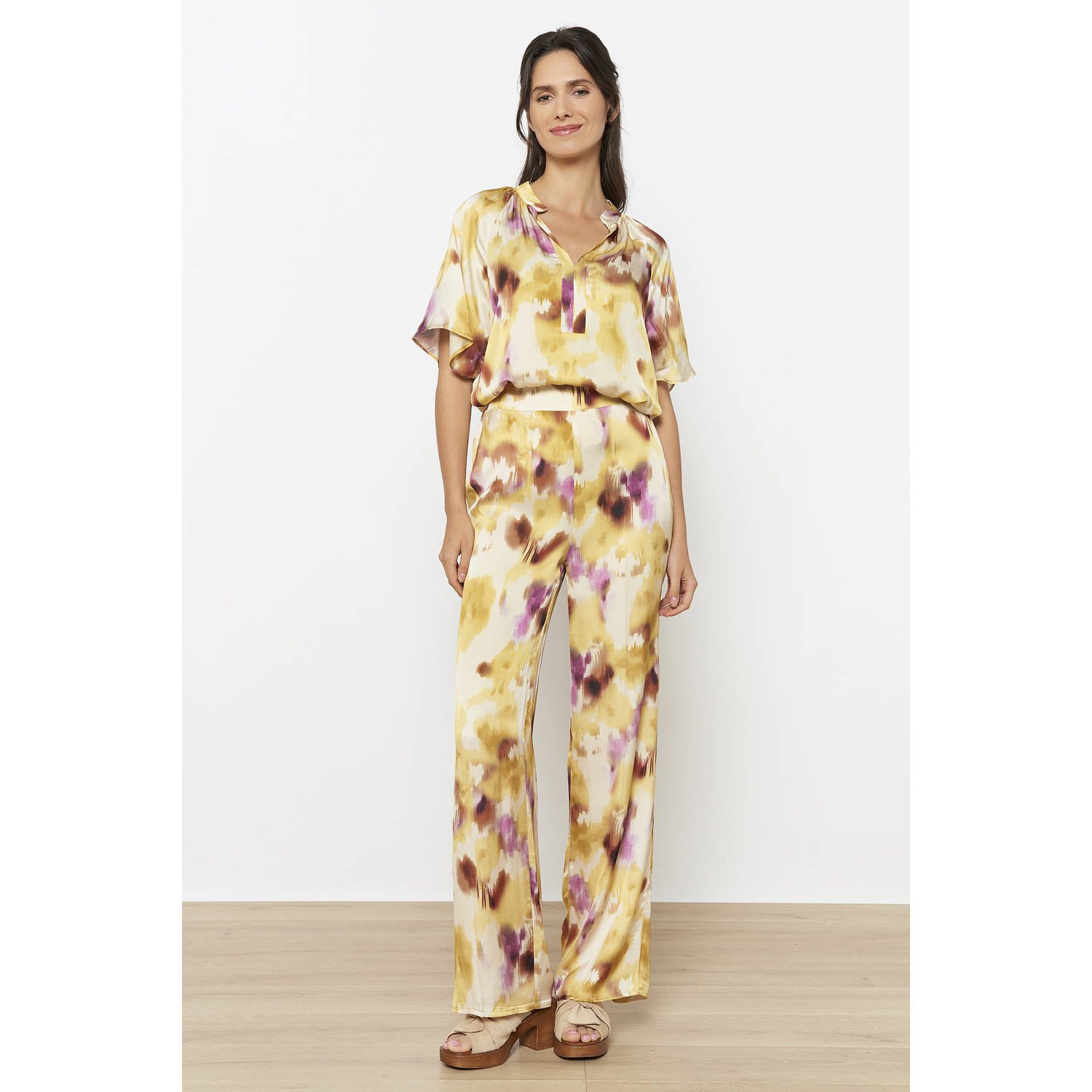 LOLALIZA wide leg high waist broek lichtgeel