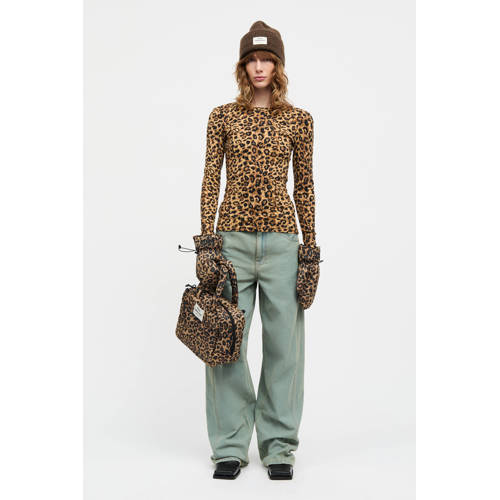 MADS NØRGAARD - COPENHAGEN gewatteerde crossbody tas met panterprint bruin afbeelding