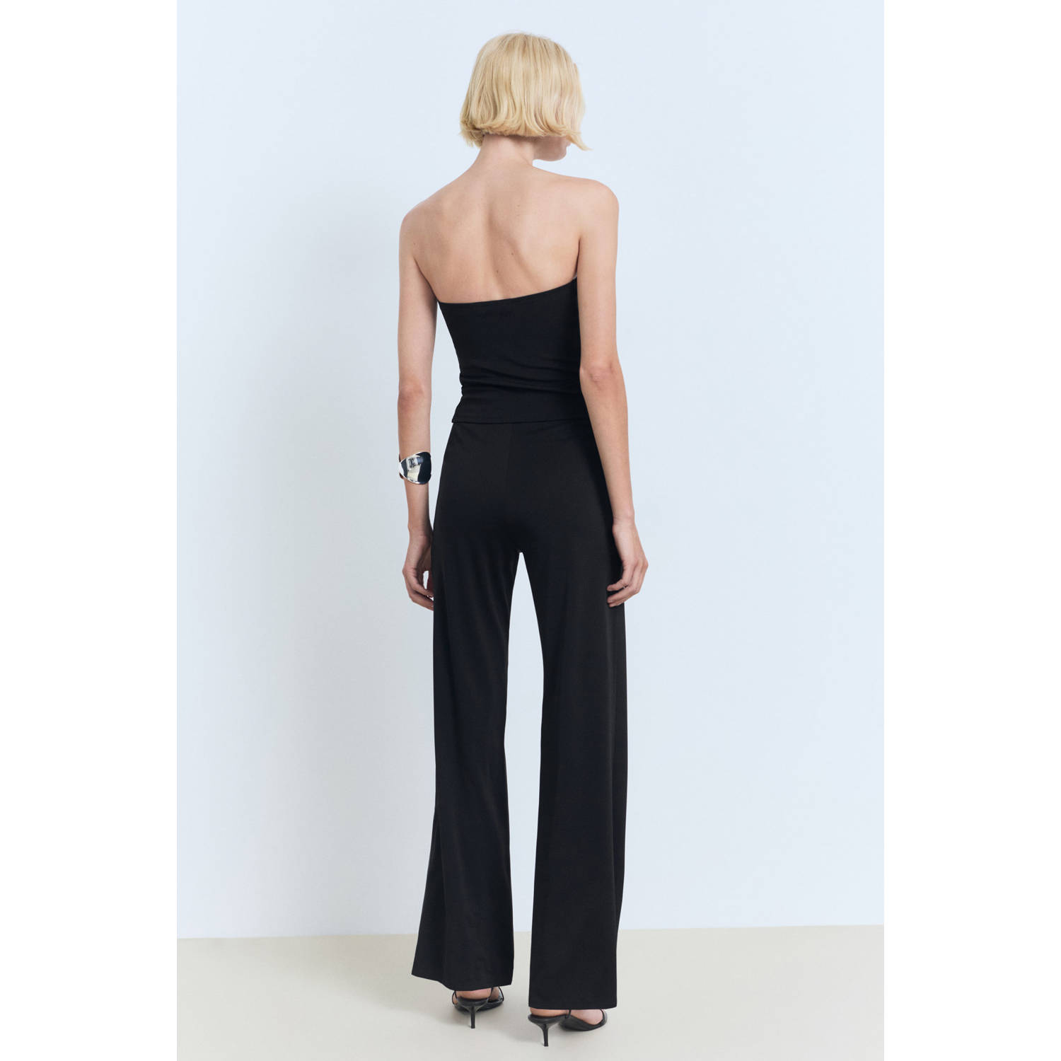 Mango wide leg regular waist broek zwart