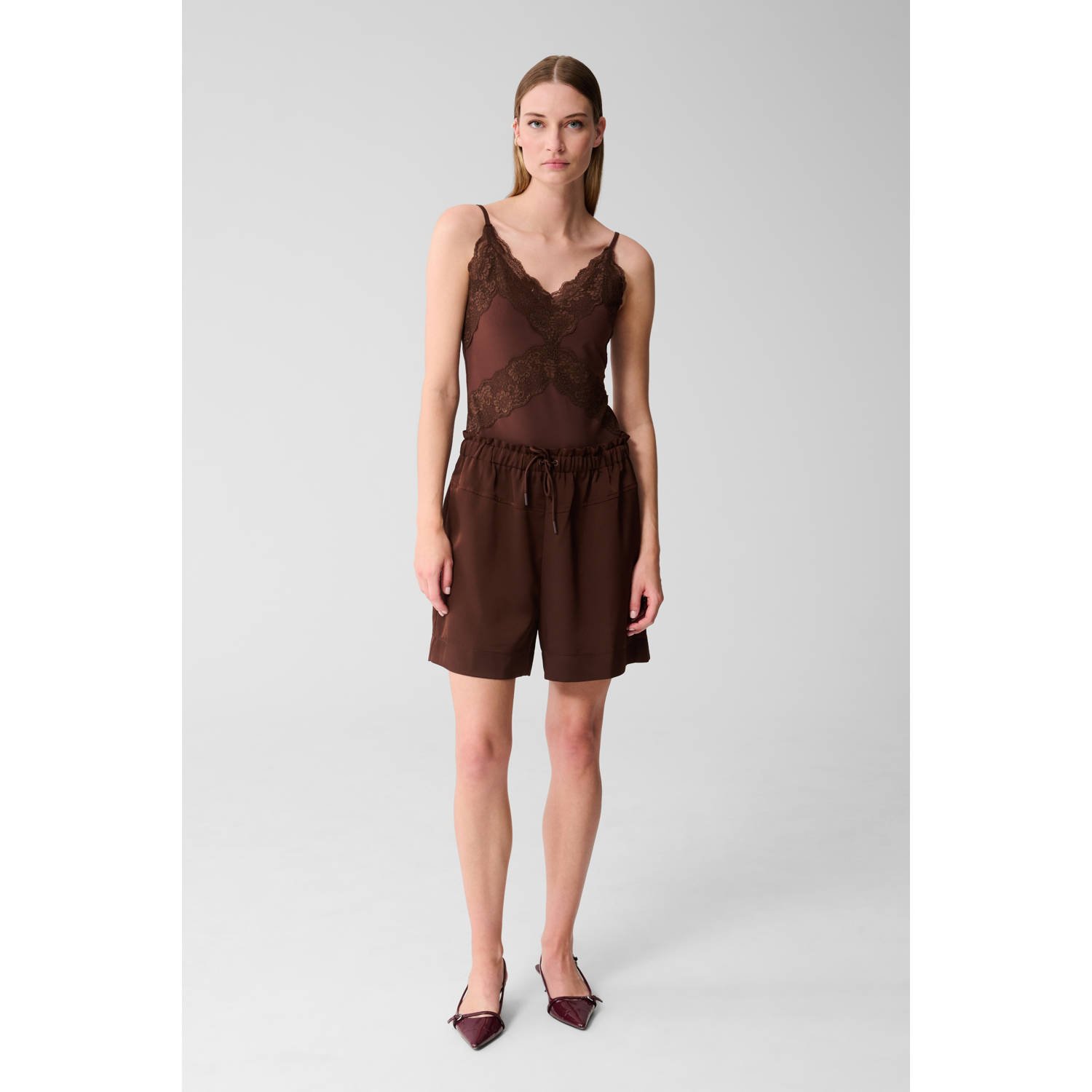 Shoeby body bruin