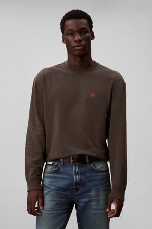 sweater bruin