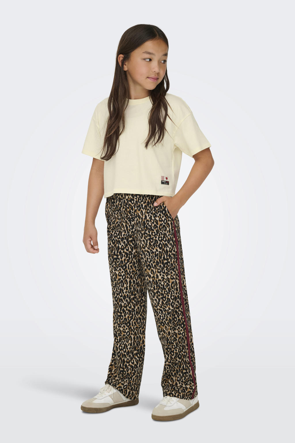 Bruin en bordeaux meisjes KIDS ONLY GIRL loose casual broek van polyester met elastische tailleband en panterprint