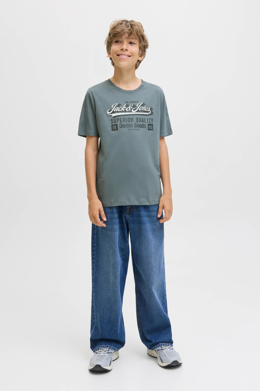 Grijsblauwe jongens JACK & JONES JUNIOR T-shirt blauw van katoen met logo dessin, korte mouwen en ronde hals