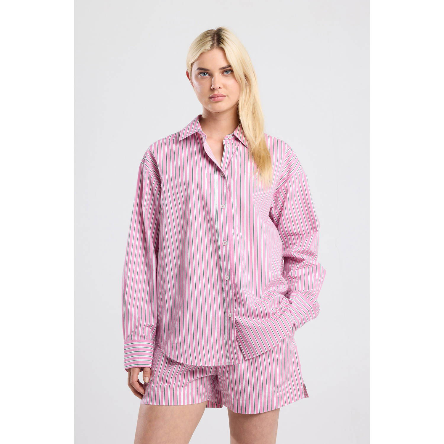 America Today regular waist casual short roze