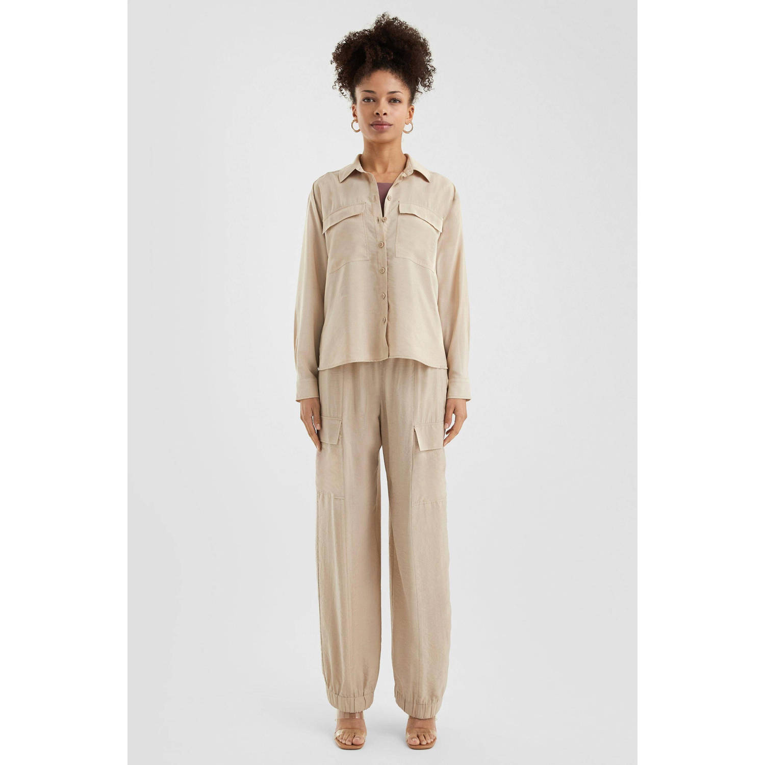 Q S by s.Oliver straight regular waist cargo broek beige