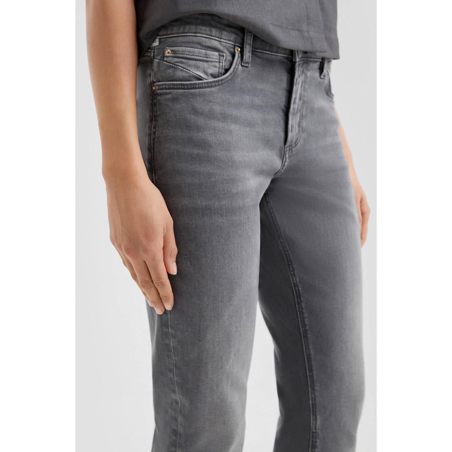 Q S by s.Oliver slim fit jeans lichtgrijs
