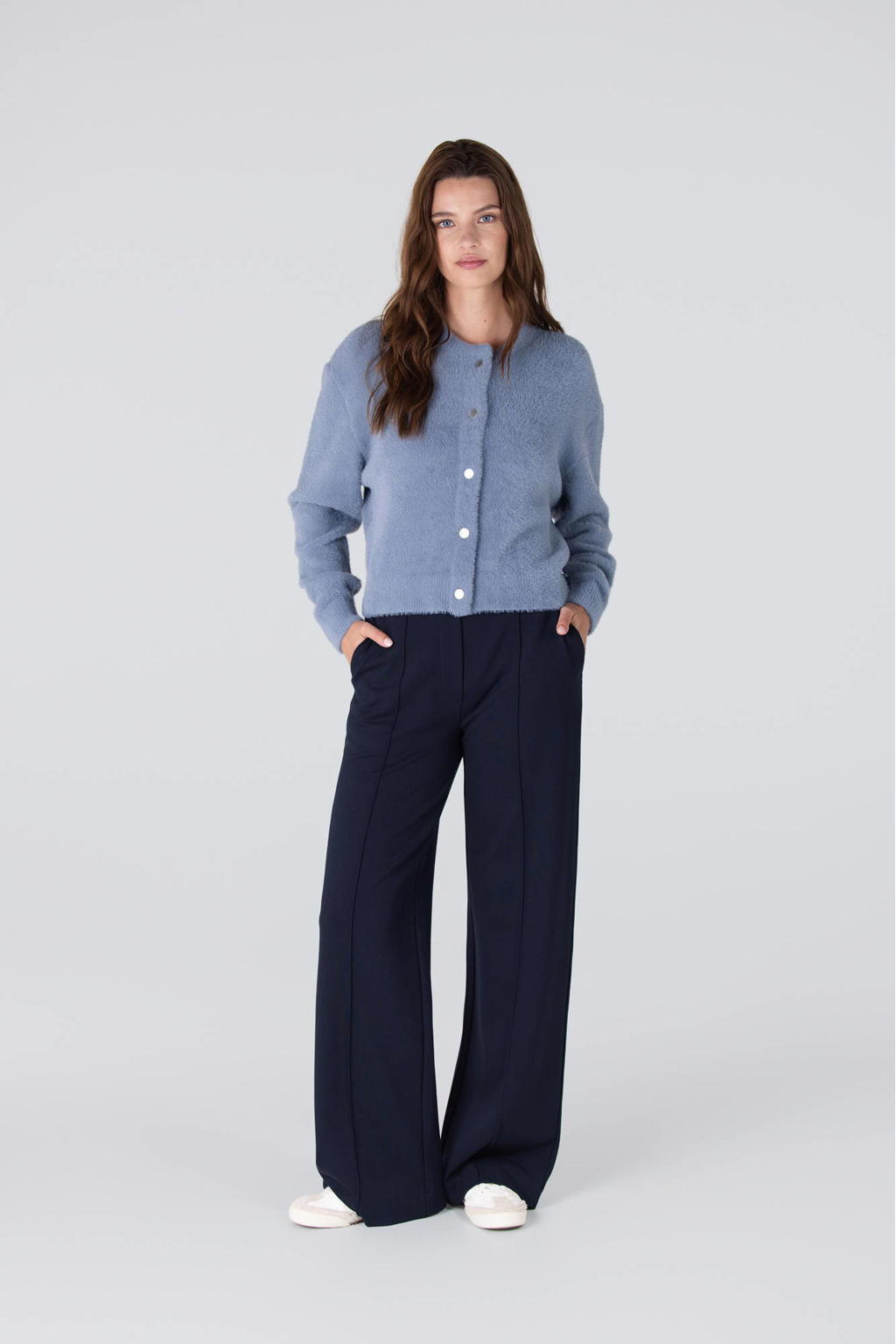 Blauwe dames JANSEN Amsterdam cardigan gebreid van polyamide met effen, lange mouwen, ronde hals en knoopsluiting