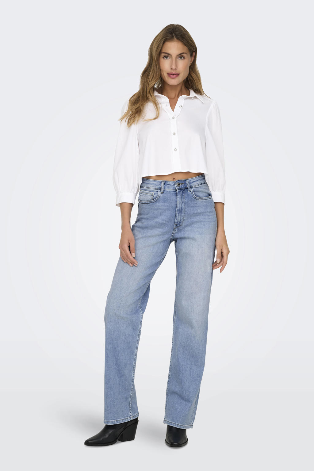 Light blue denim dames ONLY high waist wide leg jeans van denim met rits- en knoopsluiting en effen