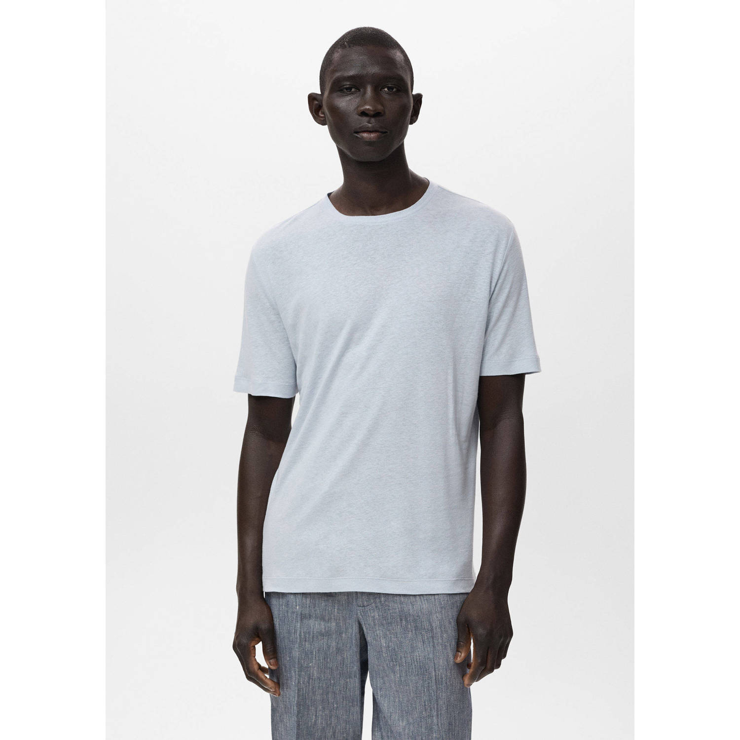 Mango Man linnen T-shirt lichtblauw