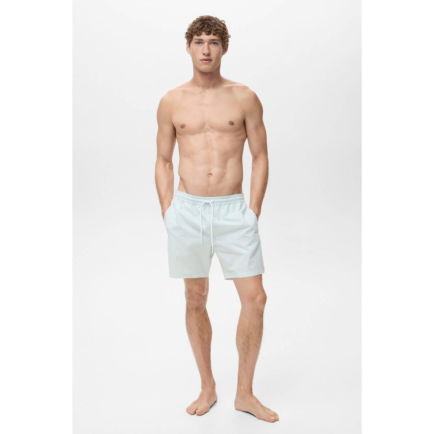 Mango Man seersucker zwemshort lichtblauw wit
