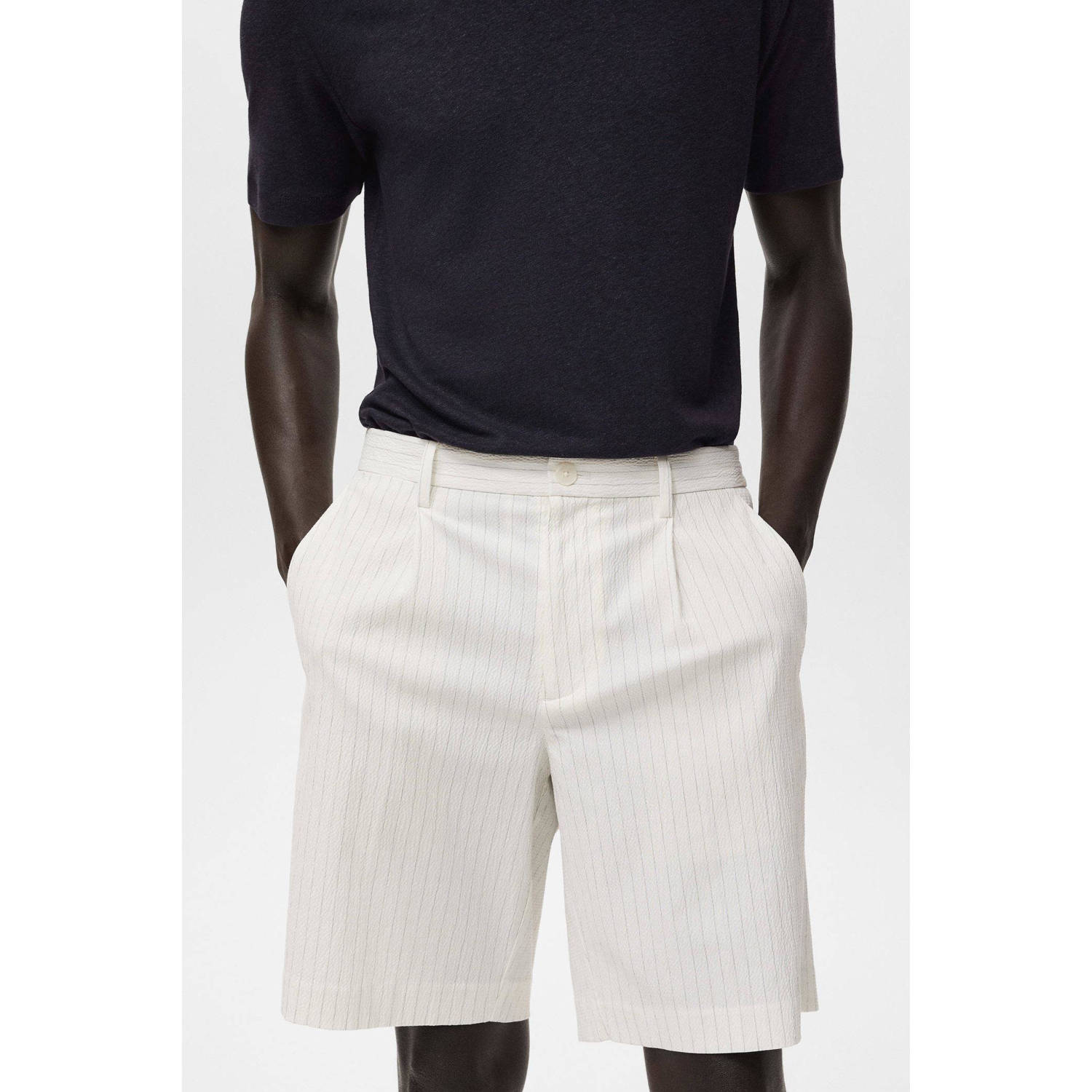 Mango Man loose chino short ecru