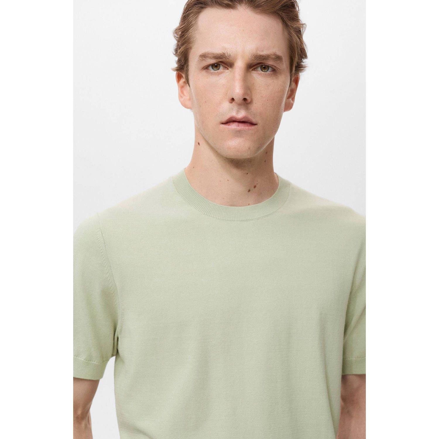 Mango Man T-shirt fijn gebreid lichtgroen