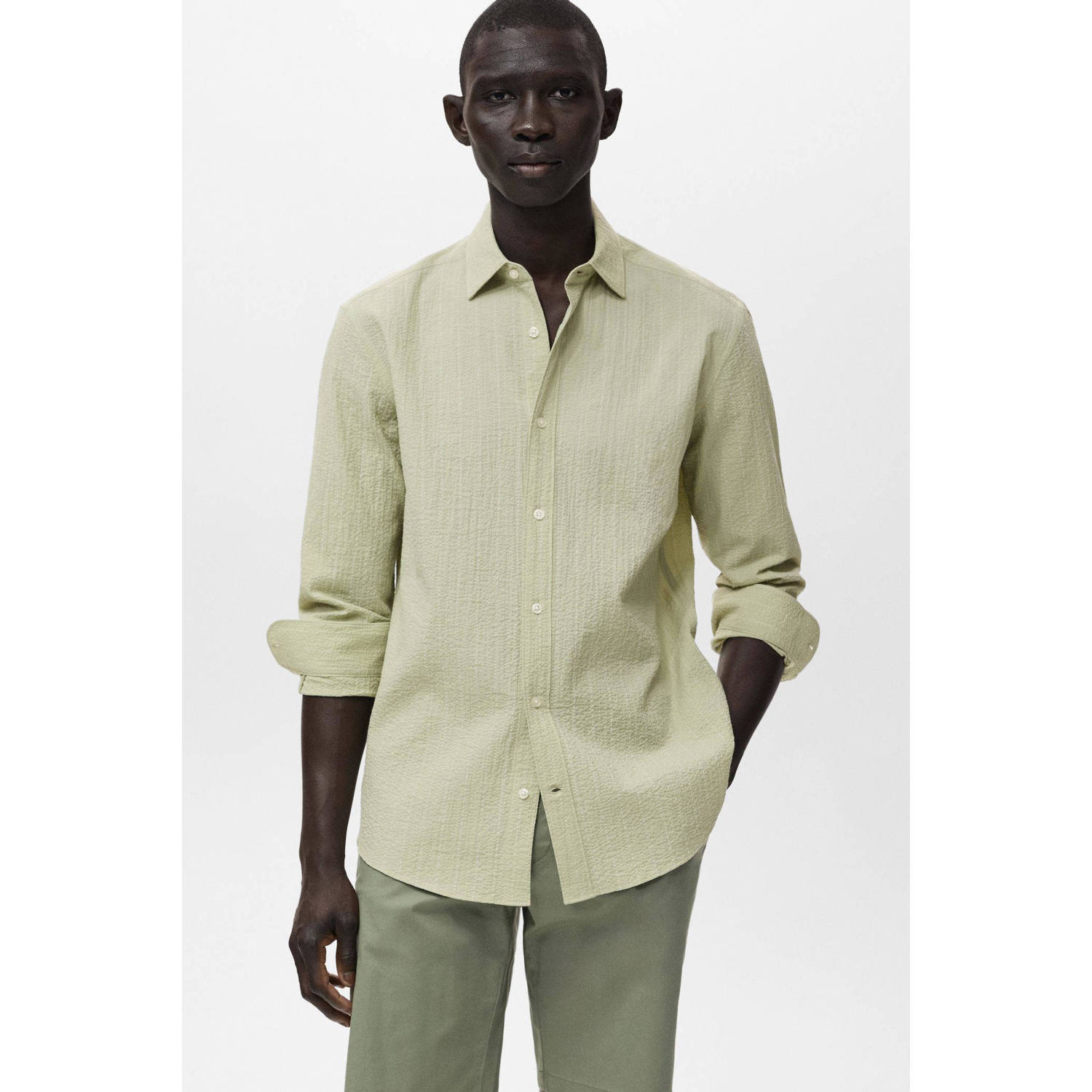 Mango Man casual overhemd met textuur lichtgroen