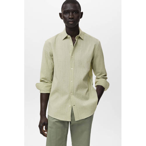 Mango Man casual overhemd met textuur lichtgroen afbeelding