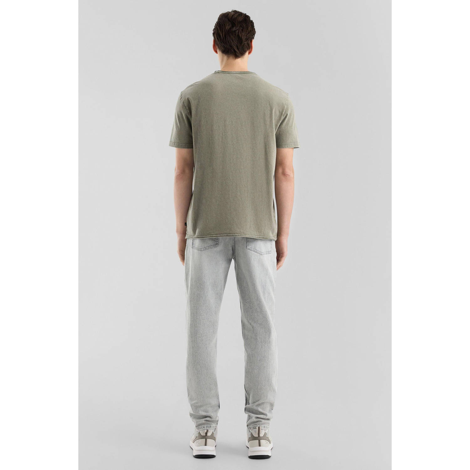 Q S by s.Oliver relaxed tapered jeans lichtgrijs