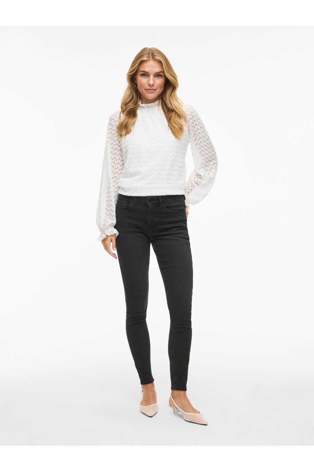 Black denim dames VILA skinny jeans black van denim met regular waist, rits- en knoopsluiting en effen