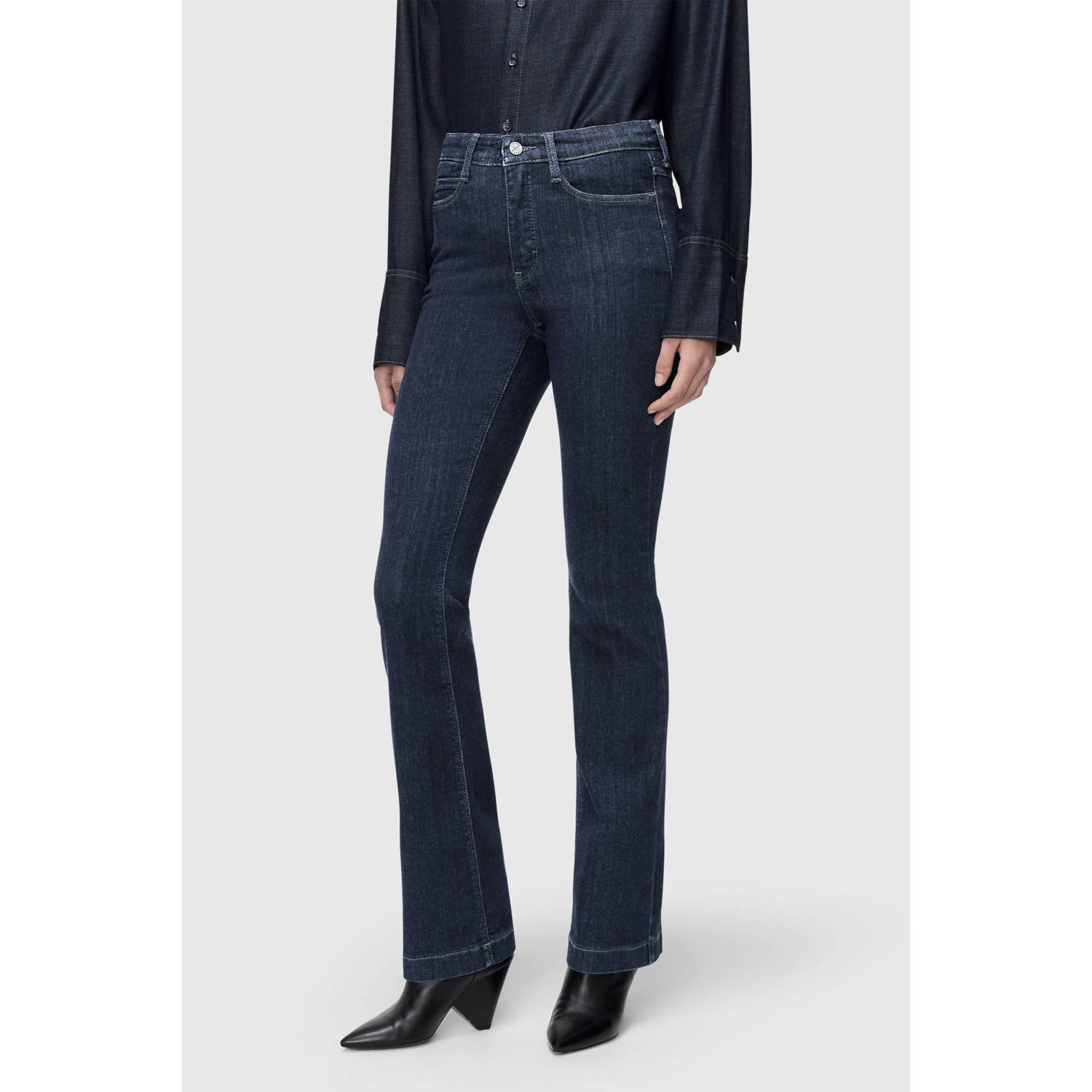 MAC bootcut jeans