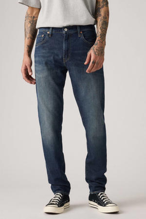 512 slim tapered jeans breaking news