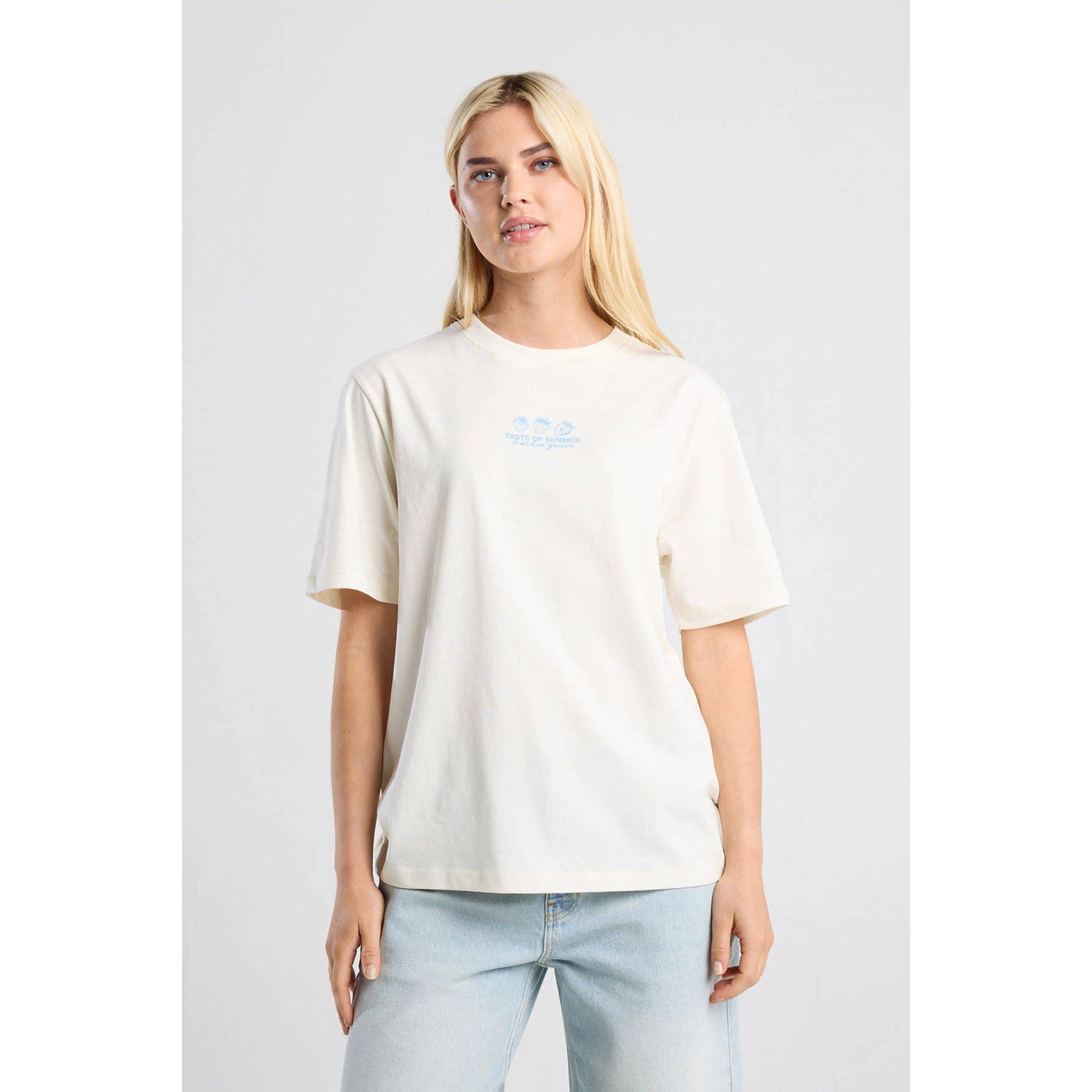 America Today T-shirt wit