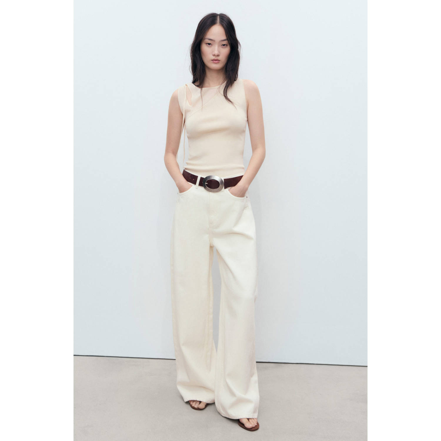 Mango mouwloze top beige