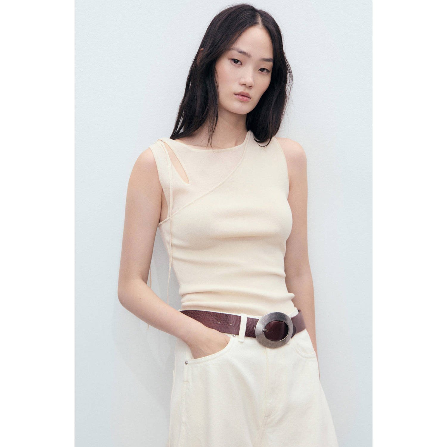 Mango mouwloze top beige