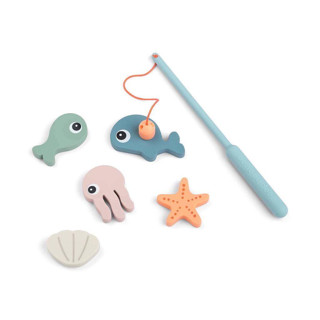 Done by Deer Badspeeltje Sea friends visspel