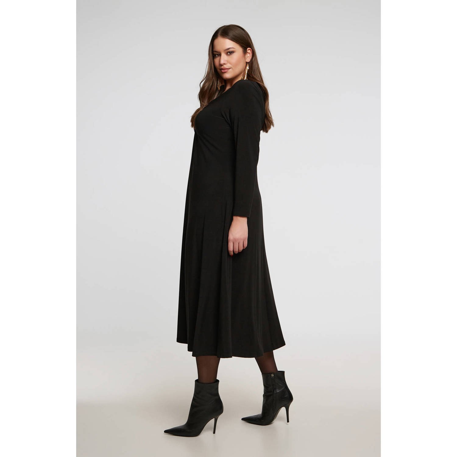 Mat Fashion midi jurk zwart