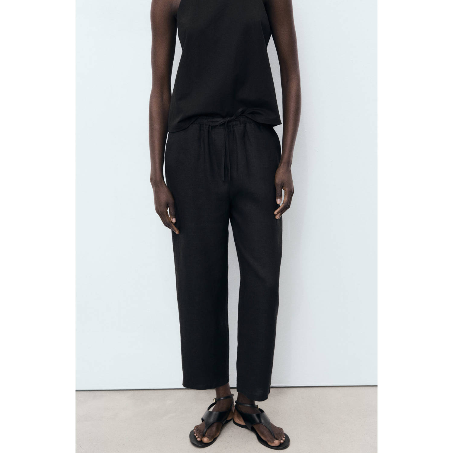 Mango linnen straight regular waist broek zwart