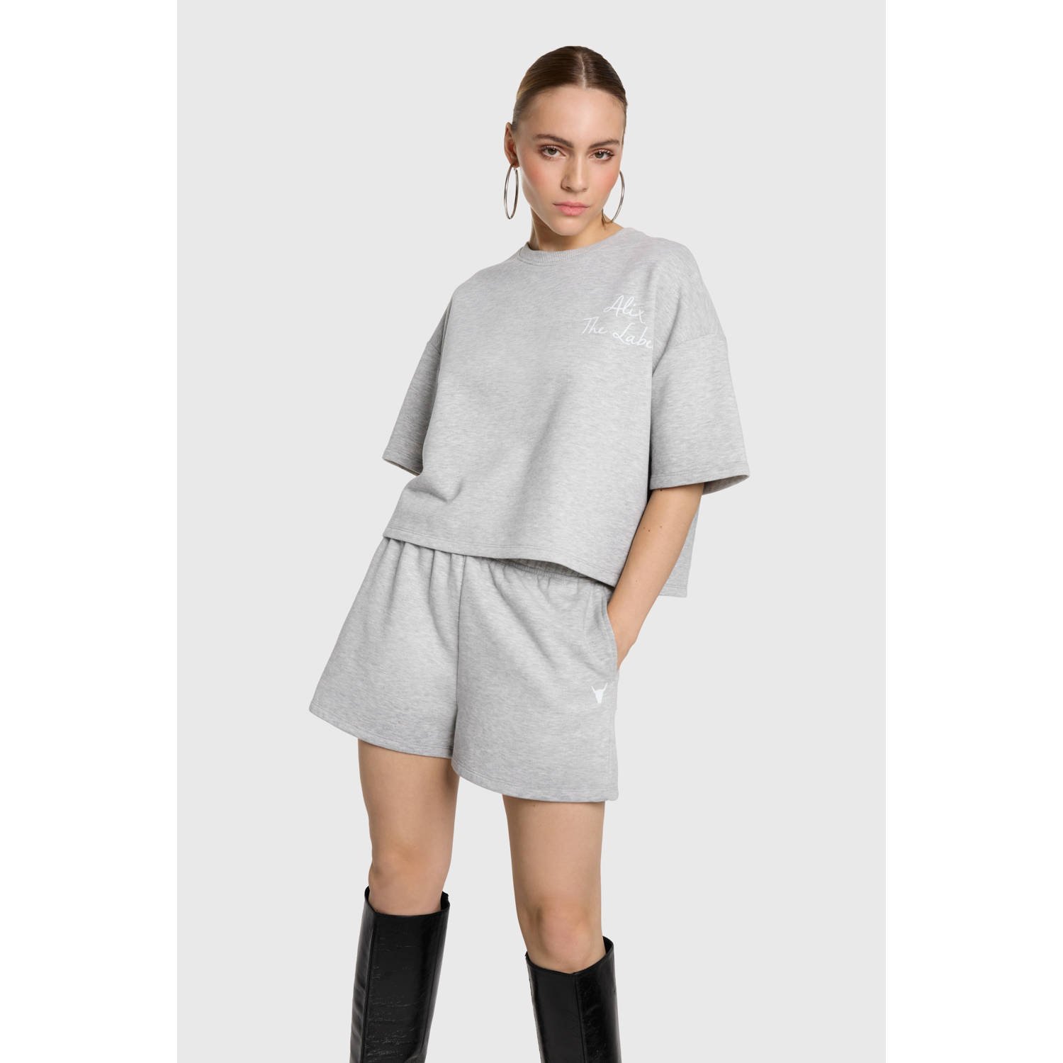 ALIX THE LABEL Dames Broeken Ladies Knitted Sweat Short Lichtgrijs