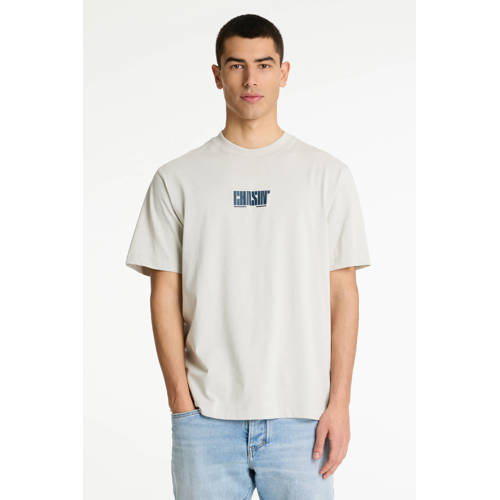 CHASIN' regular T-shirt lichtgrijs afbeelding