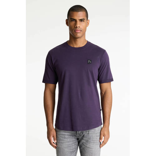 CHASIN' T-shirt paars afbeelding