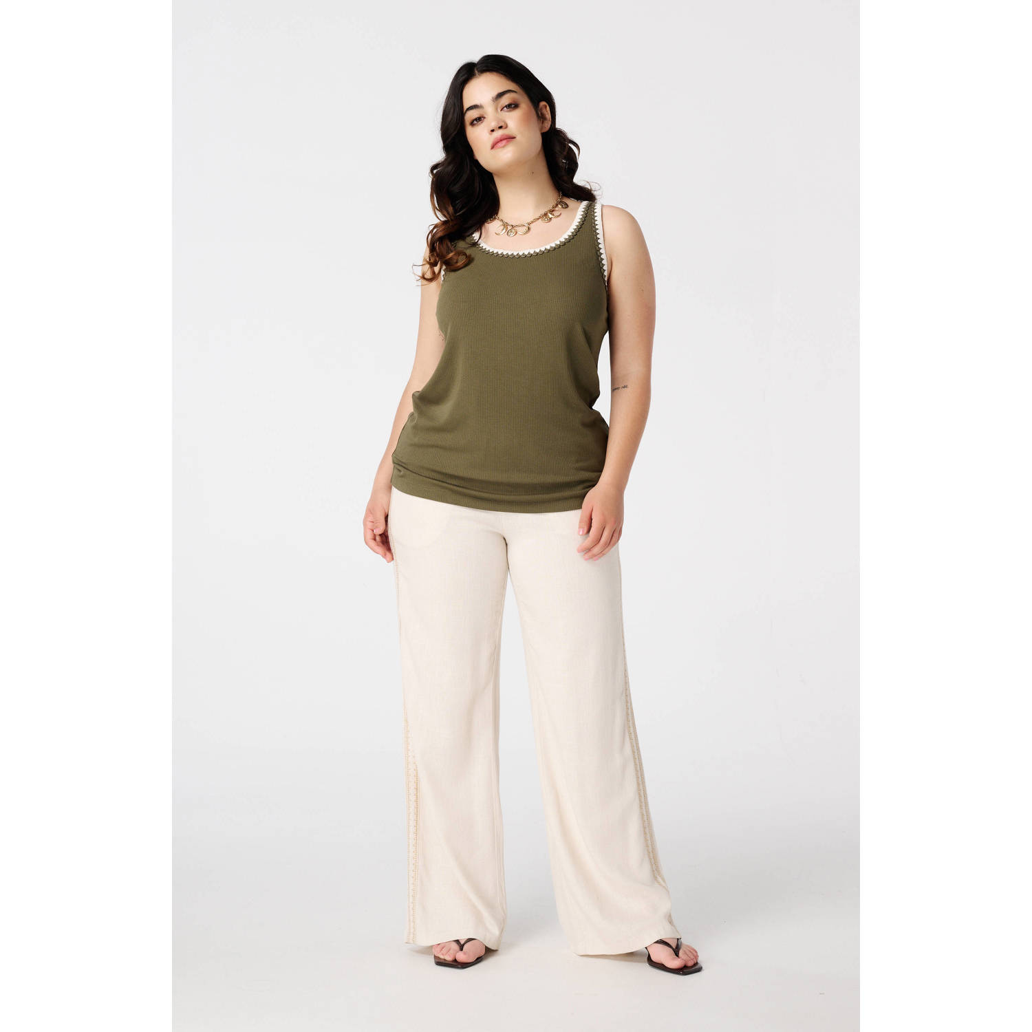 MS Mode mouwloze top kaki rib gebreid