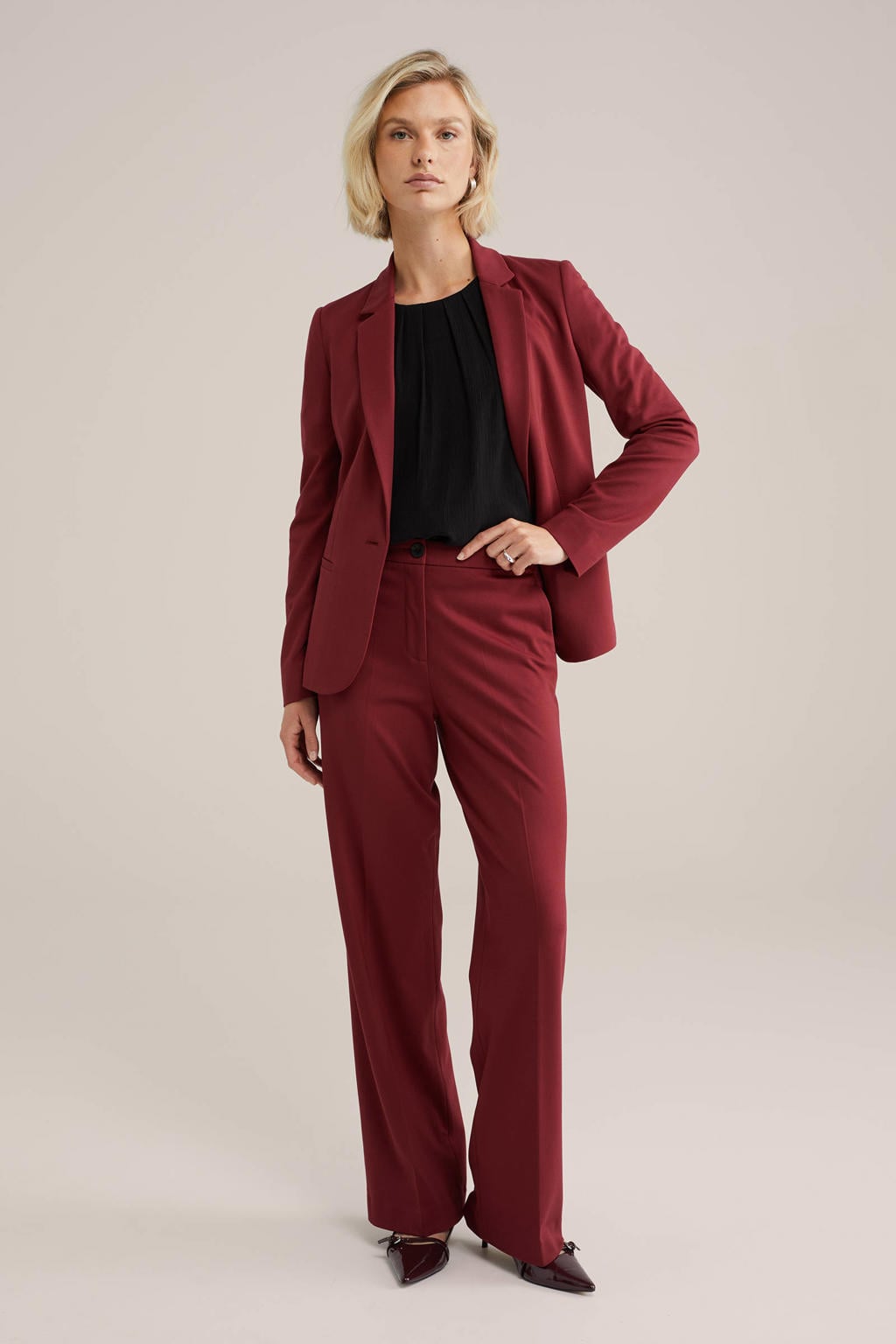Rode dames WE Fashion jersey high waist pantalon van viscose met loose fit, rits- en knoopsluiting en effen