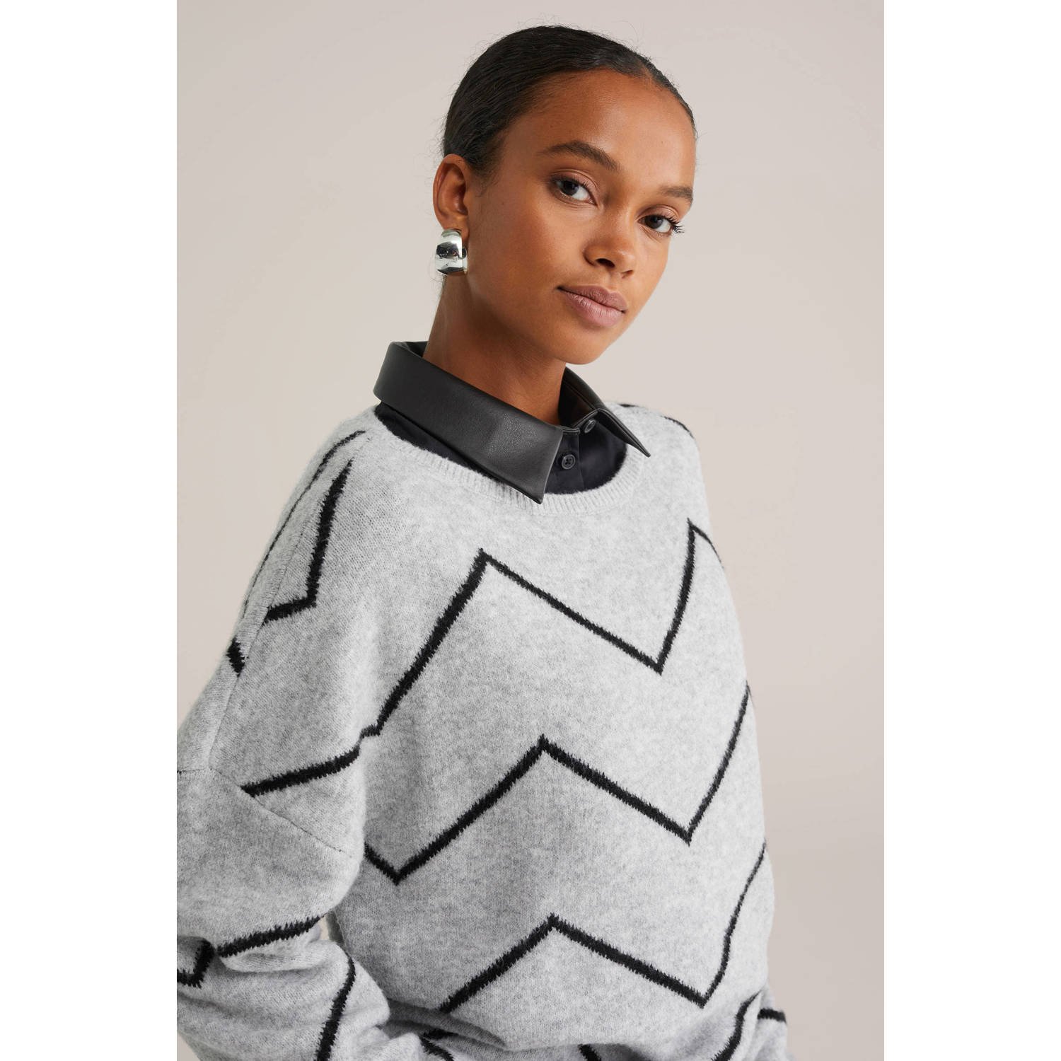 WE Fashion losse kraag zwart