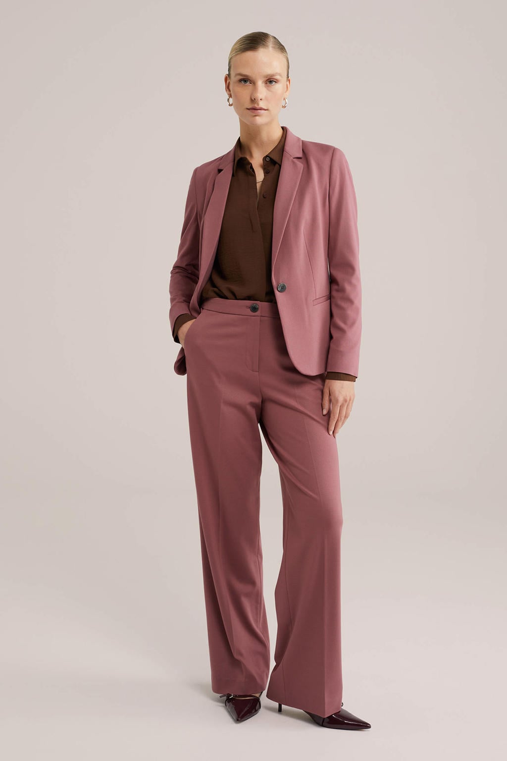 Rode dames WE Fashion jersey high waist pantalon van viscose met loose fit, rits- en knoopsluiting en effen