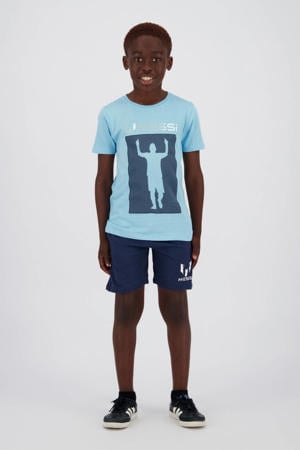 T-shirt + korte broek blauw