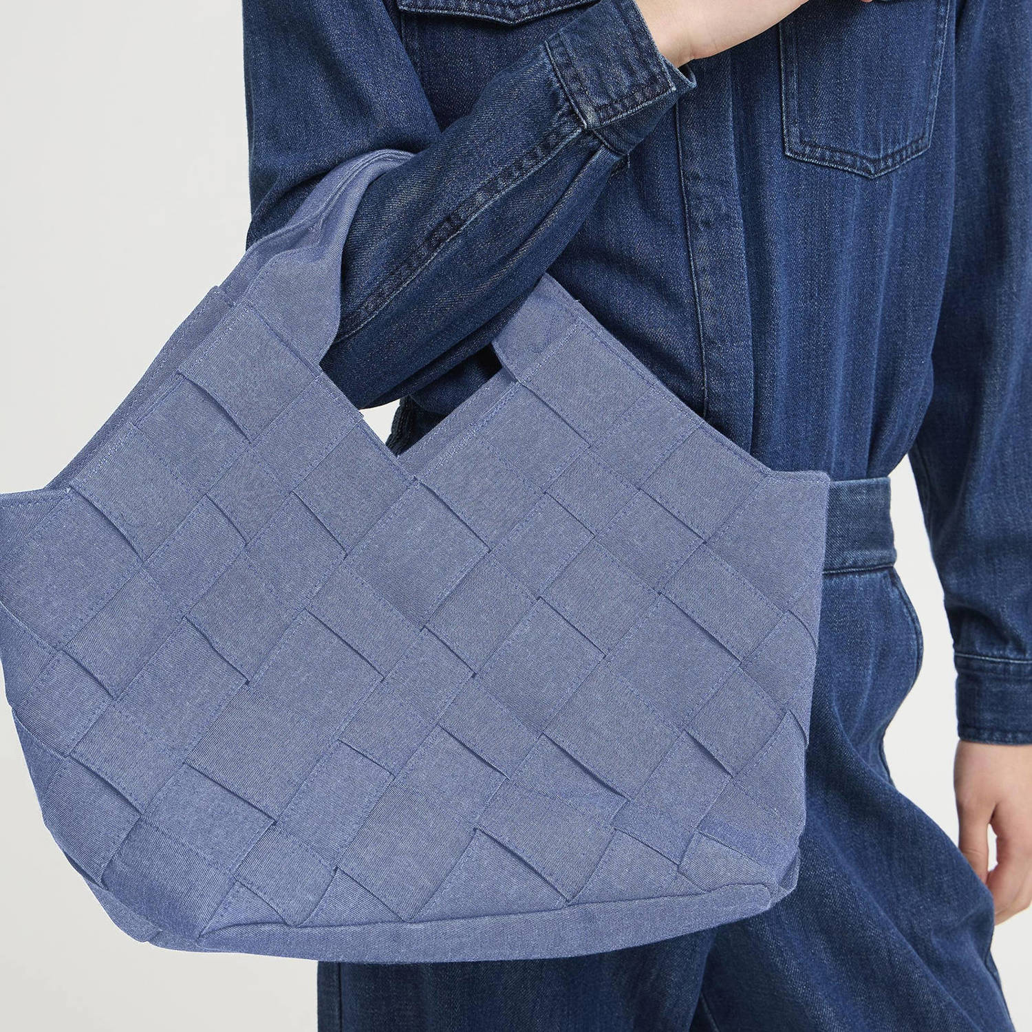 ICHI gevlochtend handtas IALINDA blauw