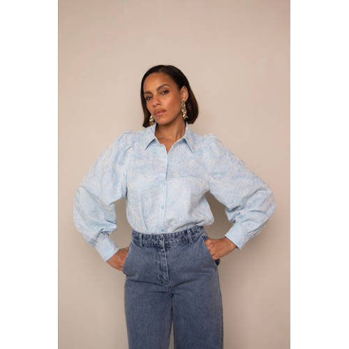 Freebird blouse lichtblauw afbeelding