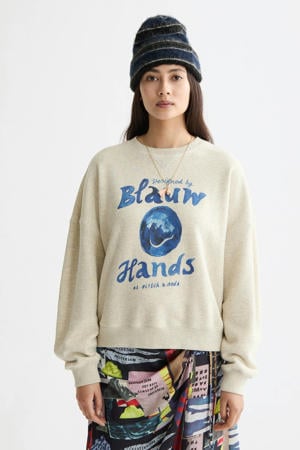 sweater ecru