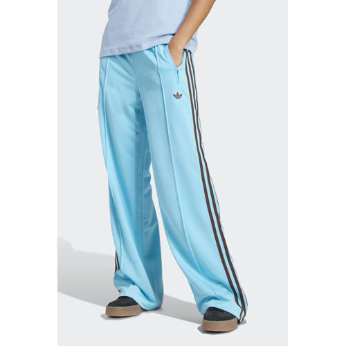 adidas Originals trainingsbroek Firebird Loose lichtblauw afbeelding