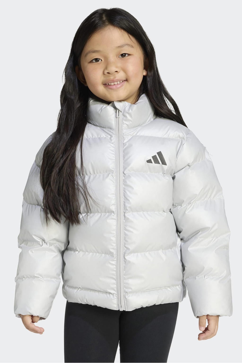 Zilverkleurige jongens en meisjes adidas Sportswear gewatteerde jas van polyester met effen, lange mouwen, capuchon en ritssluiting