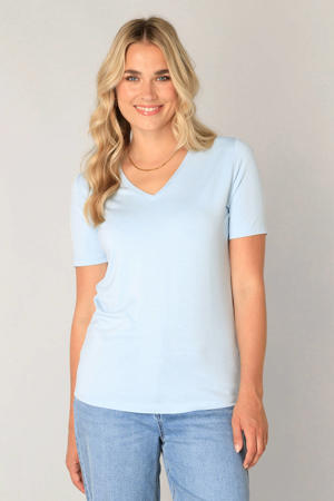 T-shirt lichtblauw