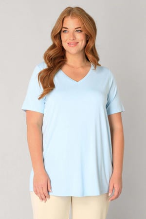 T-shirt lichtblauw